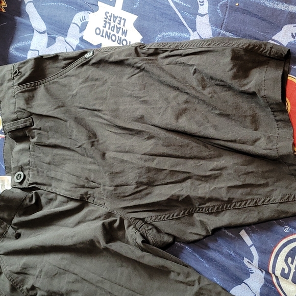 FarWest Comfortable Shorts - Picture 2 of 4